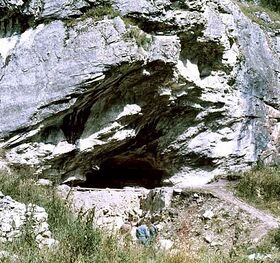 Каминная пещера, Алтай.jpg