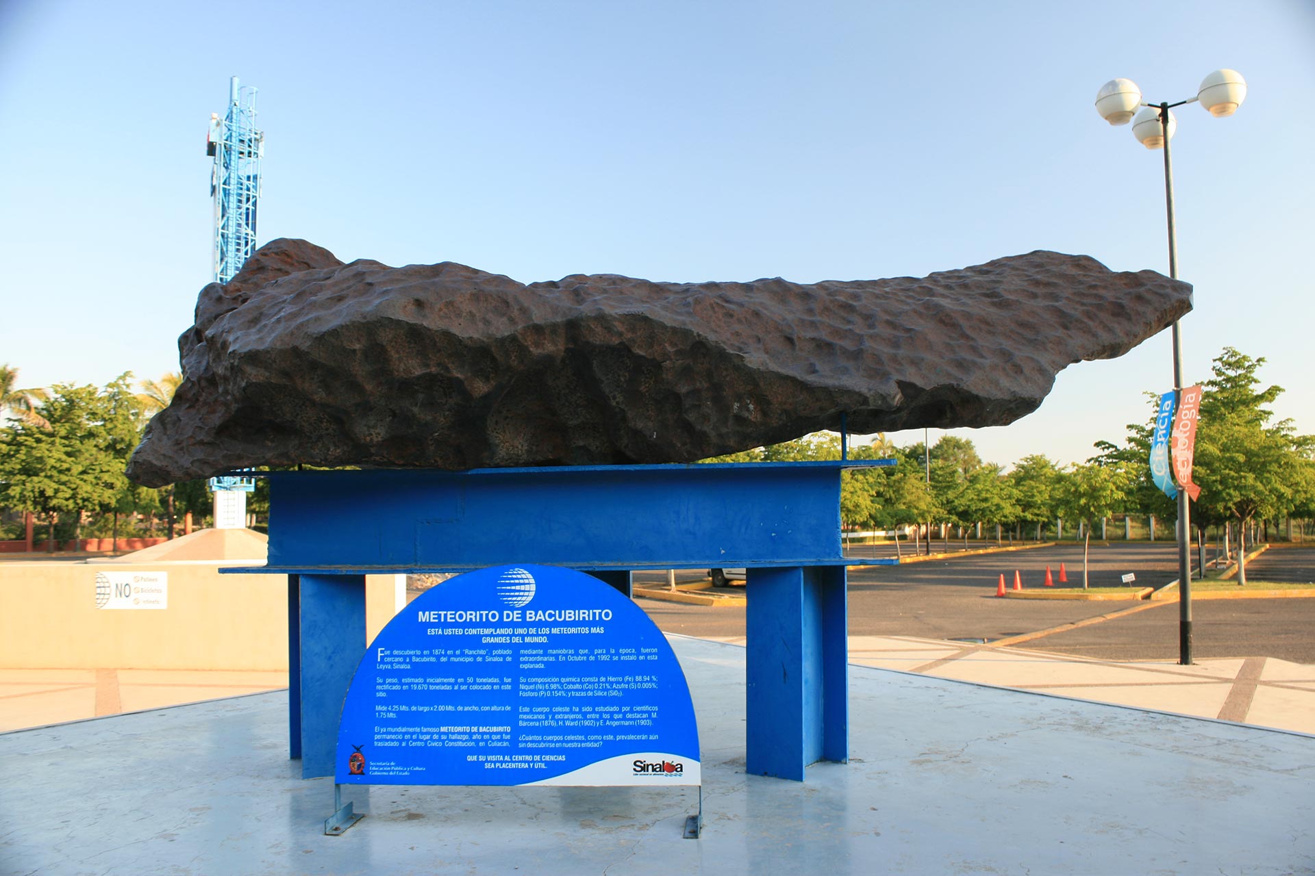 MPP Bacubirito meteorite.jpg