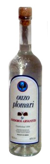 Ouzo - plomari.jpg