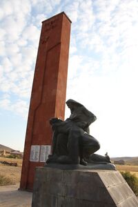 Ցամաքասար ՀՈՒՇԱՐՁԱՆ` ԵՐԿՐՈՐԴ ԱՇԽԱՐՀԱՄԱՐՏՈՒՄ ԶՈՀՎԱԾՆԵՐԻՆ4-1.JPG