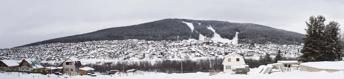 Гора Мраткино в 2011 году