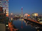 Medienhafen Duesseldorf Nacht.jpg