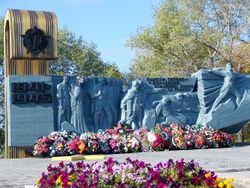 Memorial lidnan pölištunuziden eläjiden muštoks Toižen mail'man sodan aigan vl 2010