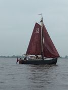 Vrouke (JC15), admiraalzeilen, VSRP reünie 2010.JPG