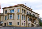 Muskiz - Ayuntamiento.jpg