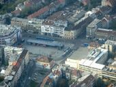 Kvaternikov trg Zagreb (aerial).jpg