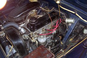 Gaz-24-engine.jpg