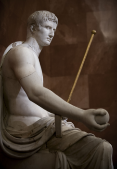 Statue of the Emperor Octavian Augustus as Jupiter (2).png