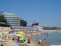 Constantine and Helena beach IFB.jpg