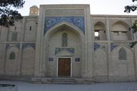 Gaukushon madrasa 01.jpg