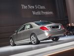 Mercedes-Benz S 500 (W222) rear view.jpg