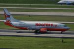 N390WL Boeing 737 Hooters (7442365174).jpg