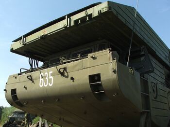 ПММ-2М паромно-мостовая машина 1.JPG