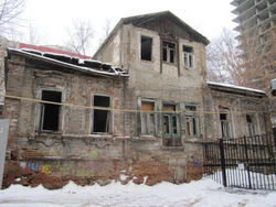 Рабочая ул 51 флигель во дворе.jpg