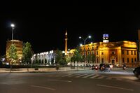 Piazza skanderberg, tirana, 04.JPG
