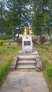 Pomnik Armii Radzieckiej Zabłocie.jpg