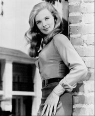 Linda Evans The Big Valley 1965.jpg