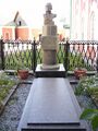 Могила Ушакова в Санаксарском монастыре, сентябрь 2007 года