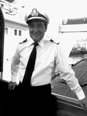 Patrick Macnee Columbo 1975.JPG