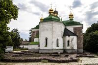 Церква Спаса на Берестові 01.jpg