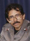 Felipe González comparece en rueda de prensa con el presidente de Nicaragua. Pool Moncloa. 26 de abril de 1989 (cropped).jpeg