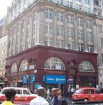 Oxford Circus tube station - Bakerloo line entrance.jpg