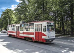 Tram LM-68M in SPB.jpg