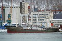 СС Георгий Козьмин в Петропавловск-Камчатском 2015.04.18.JPG