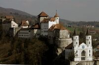 Aarburg-Burg-02.jpg