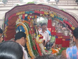 Palkhi at Mahalasa temple, Goa.jpg