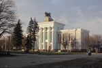 Павильон "Мясная промышленность" на ВДНХ.JPG