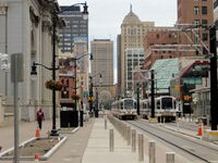 20150827 61 NFTA Light Rail at Fountain Plaza (21990211710).jpg