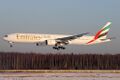Boeing 777-300 авиакомпании Emirates в аэропорту Домодедово