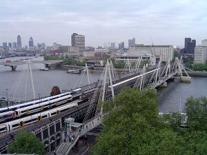 Hungerford Bridge, River Thames, London, England.jpg