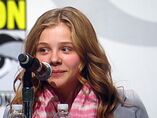 Chloë Moretz at WonderCon 2010 1.JPG