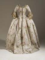 Woman's Robe a la Francaise and Petticoat LACMA M.56.6a-b (5 of 5).jpg