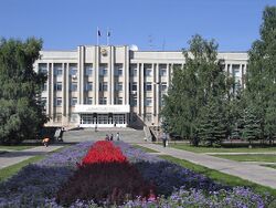 Lidnümbrikon Administracijan sauvuz (2004)