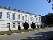 Мужская гимназия на проспекте Ермака.JPG