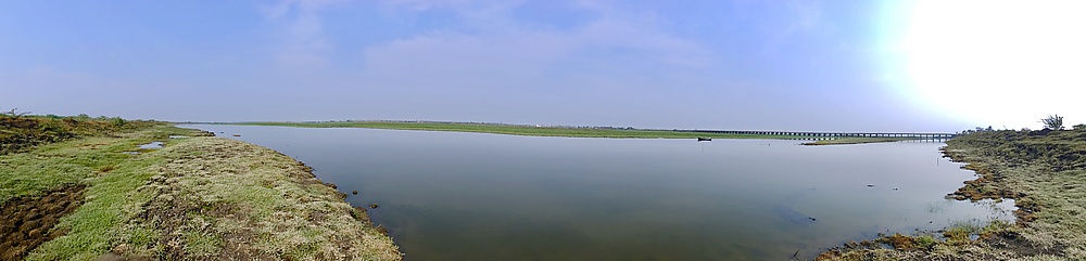 Panorama of Kolleru Lake 1.jpg