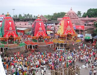 Rath Yatra Puri 2007 11028.jpg