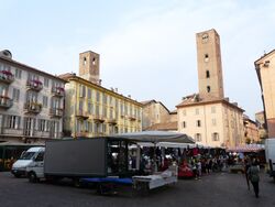 Alba-piazza risorgimento.jpg