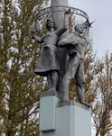 Монумент «Слава покорителям космоса».jpg