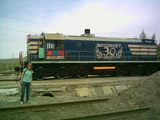 Diesel locomotive in Erdenet, Mongolia.jpg
