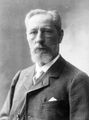 Eugène-Melchior de Vogüé by Nadar.jpg