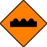 IE road sign WK-071.svg