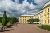 Upper Garden of Peterhof 02.jpg