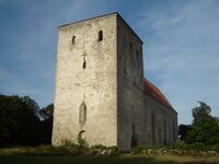 Pöide ordulinnus.jpg