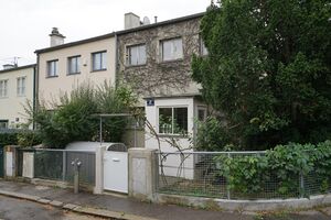 Woinovichgasse 2–4 (Margarete Schütte-Lihotzky, 1932).jpg