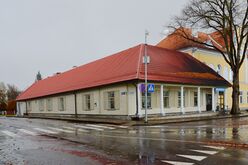 Paide kaubahoovi ärihoone.JPG