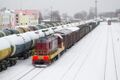ЧМЭ3-3926 тепловоз вагон-влак дене станцийыште